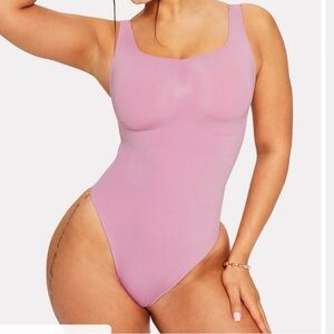 YITTY nearly naked shaping body suit